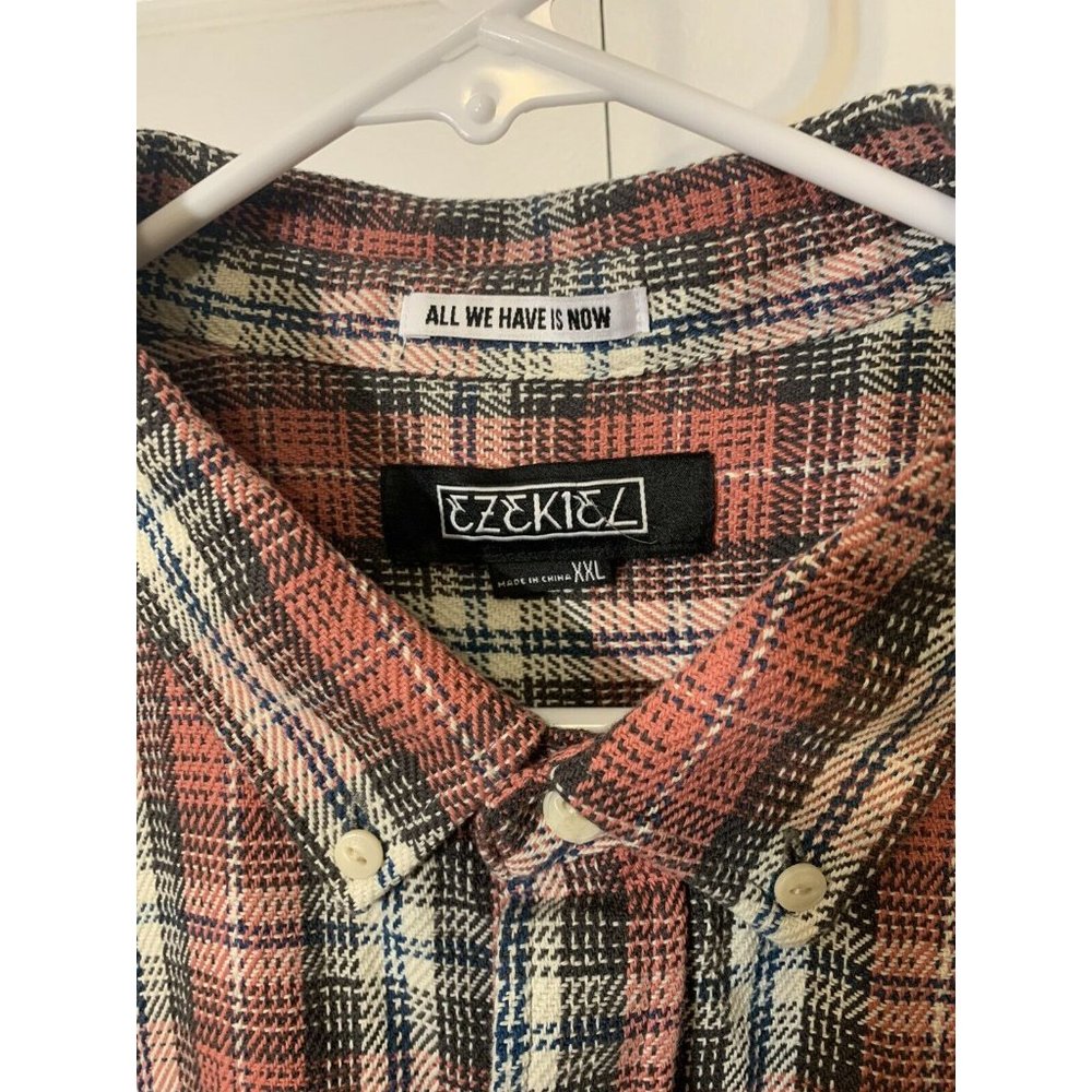 EZEKIEL Men’s Sz XXL Woven Plaid Indian Red Short Sleeve Button‎ Shirt Skater